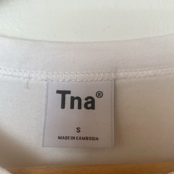 TNA White Crop Top - Picture 3 of 3